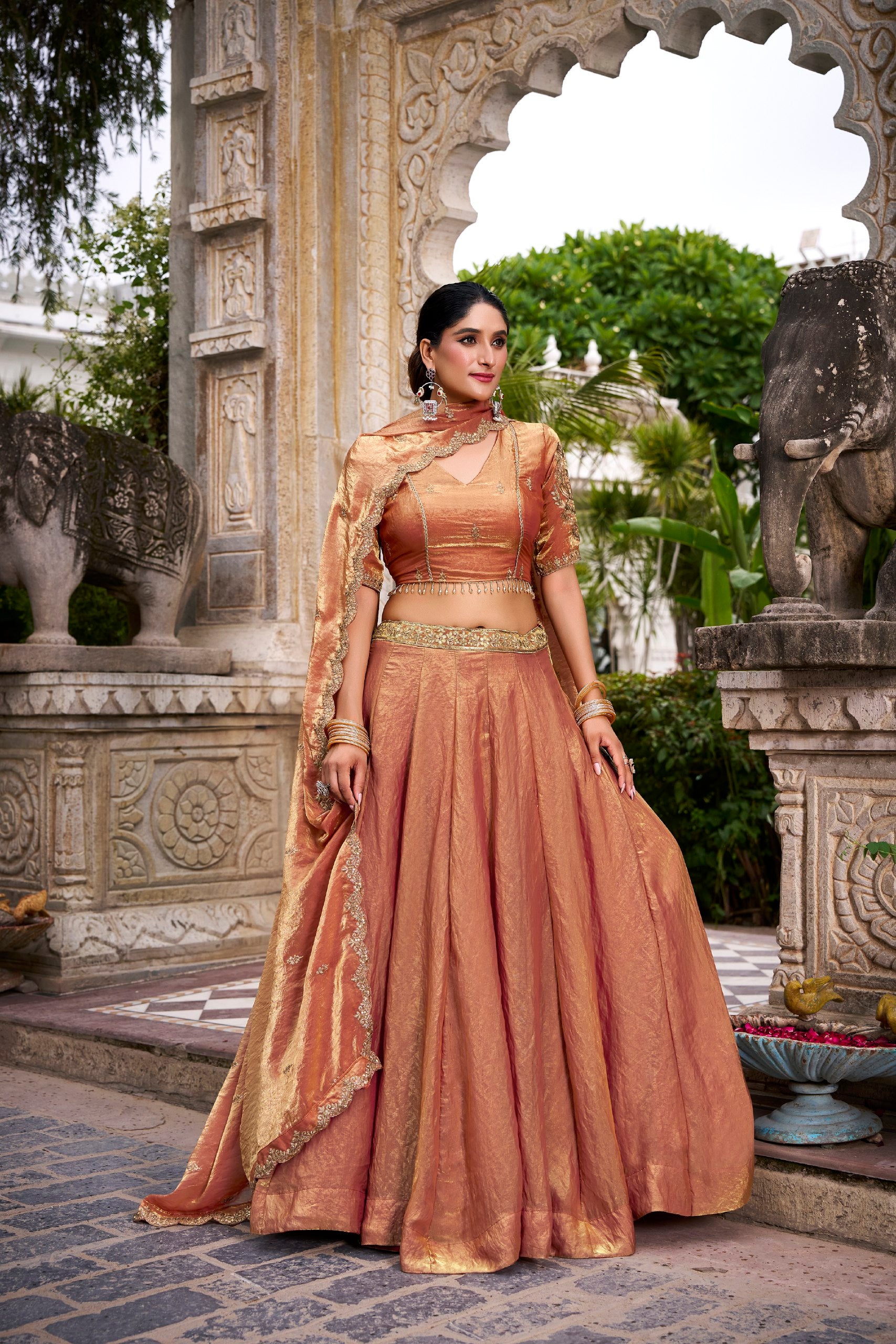 Elakshi Harmony Set