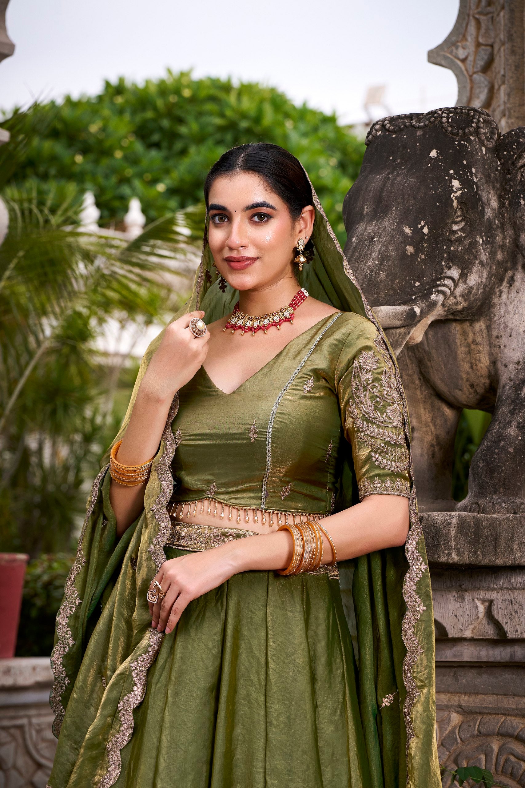 Elakshi Harmony Set