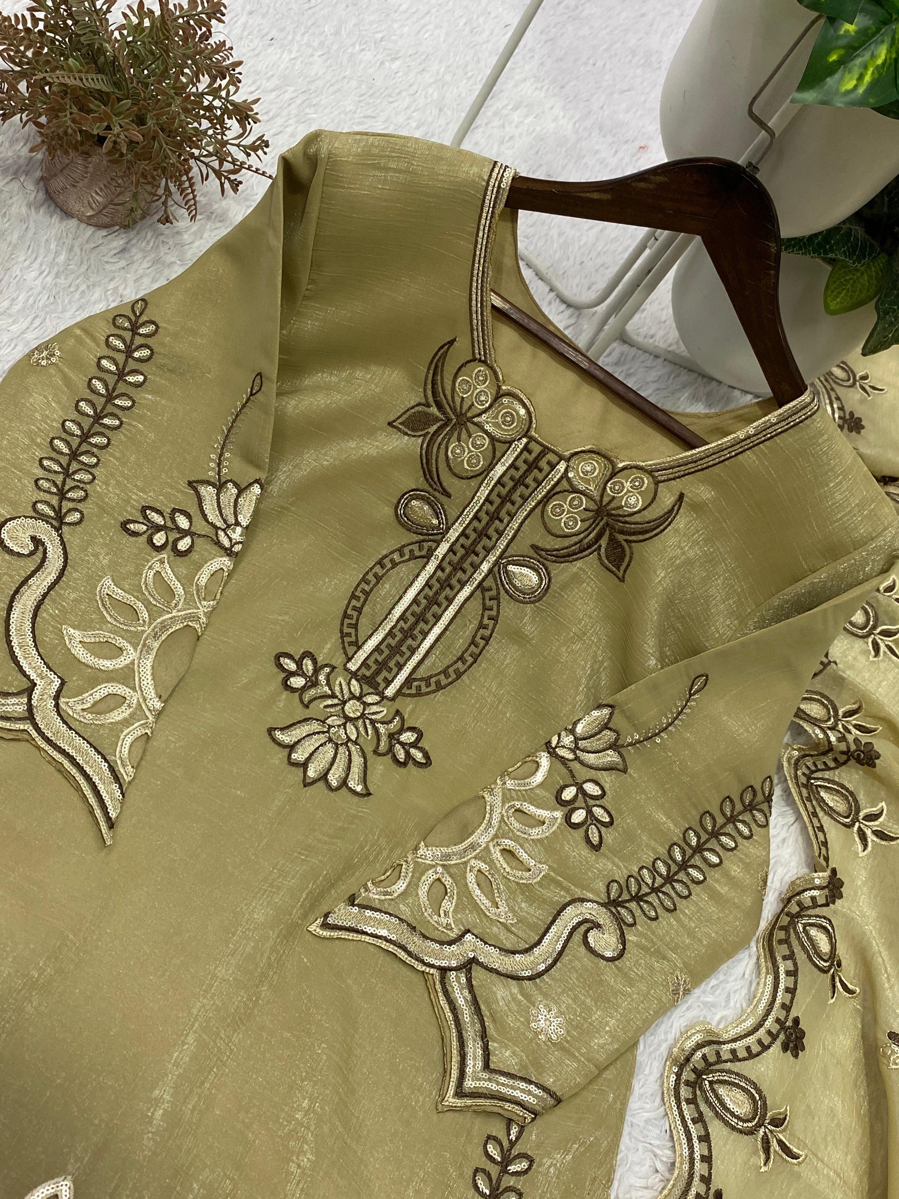 Mumtaz Heritage Suit