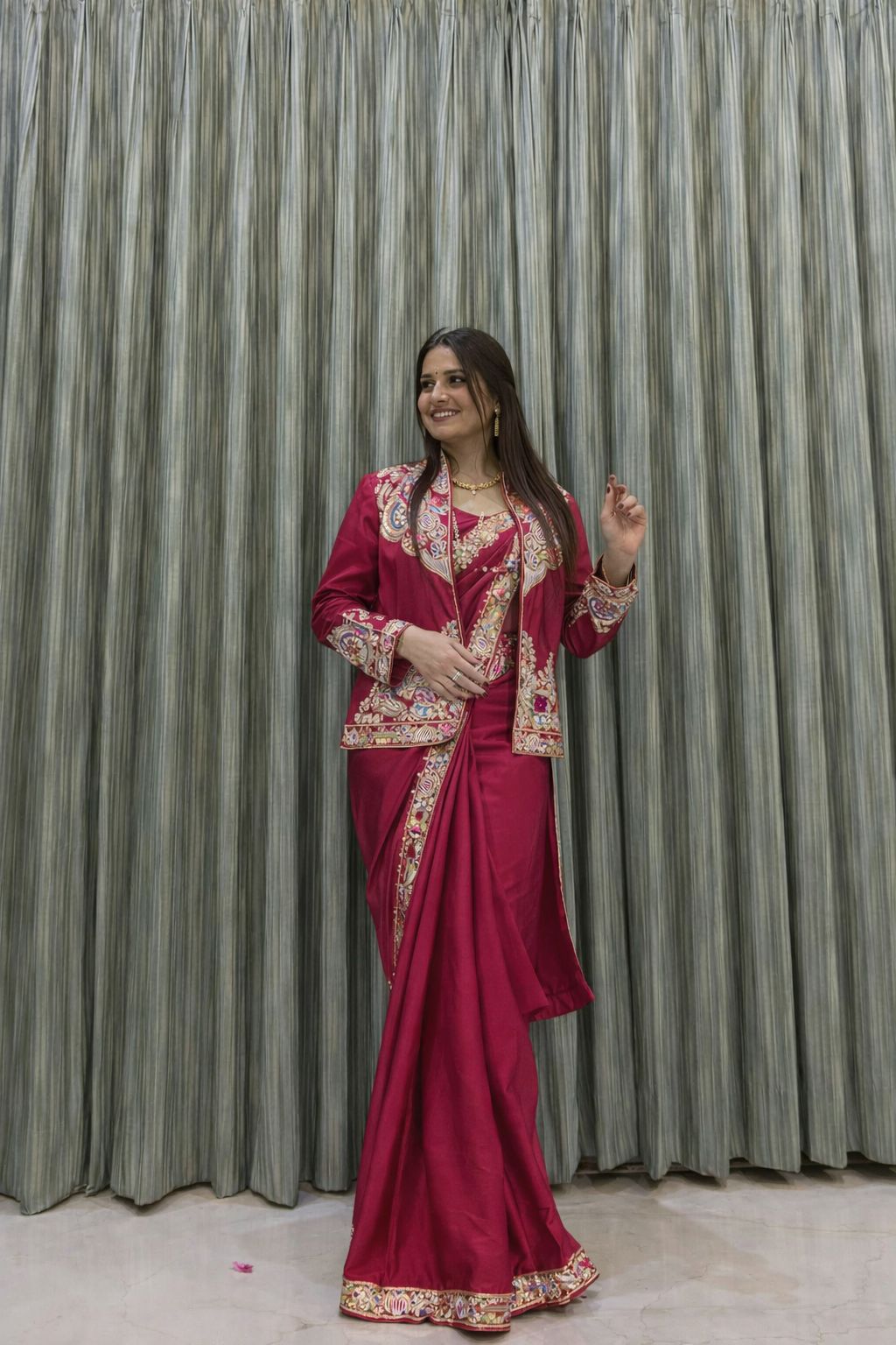 Aanya Heavy Crepe Saree Set