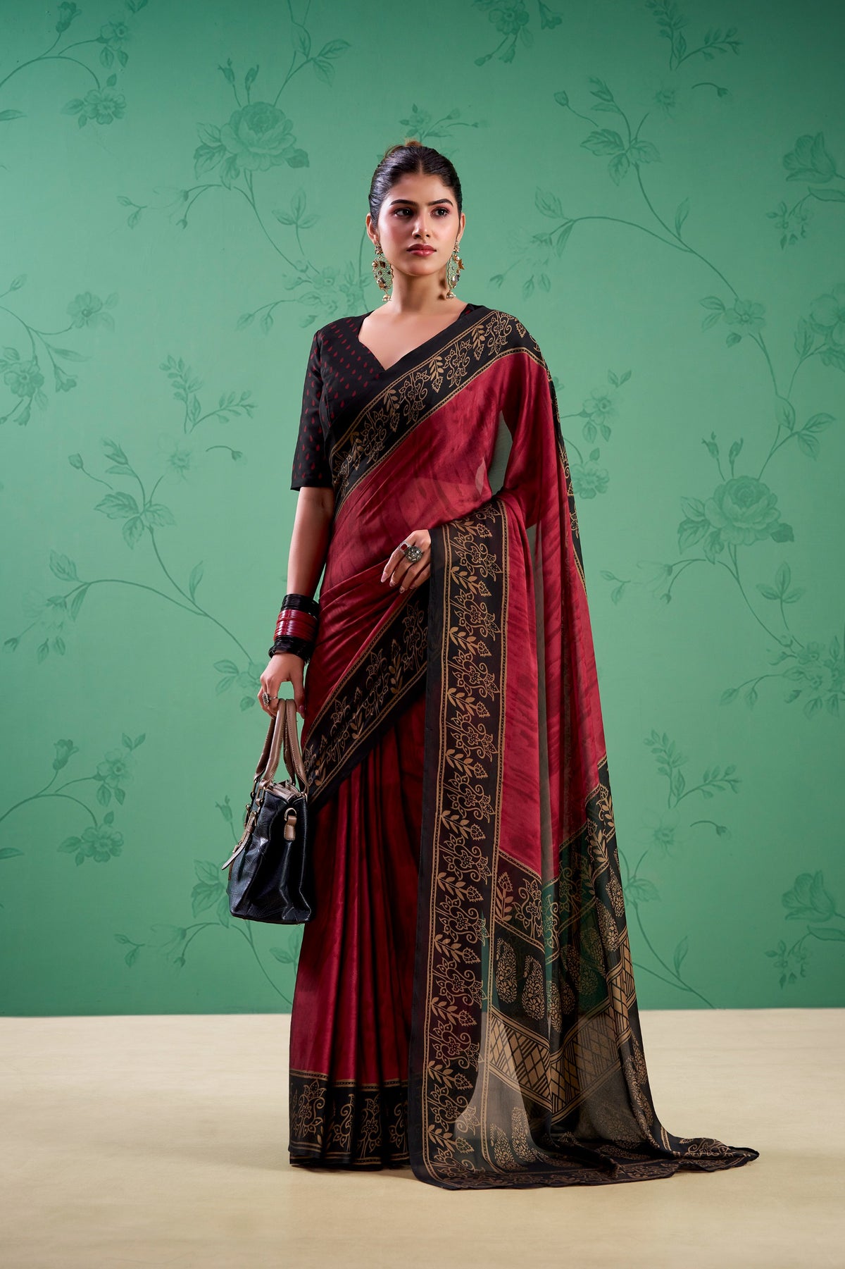 Regal Noir Saree