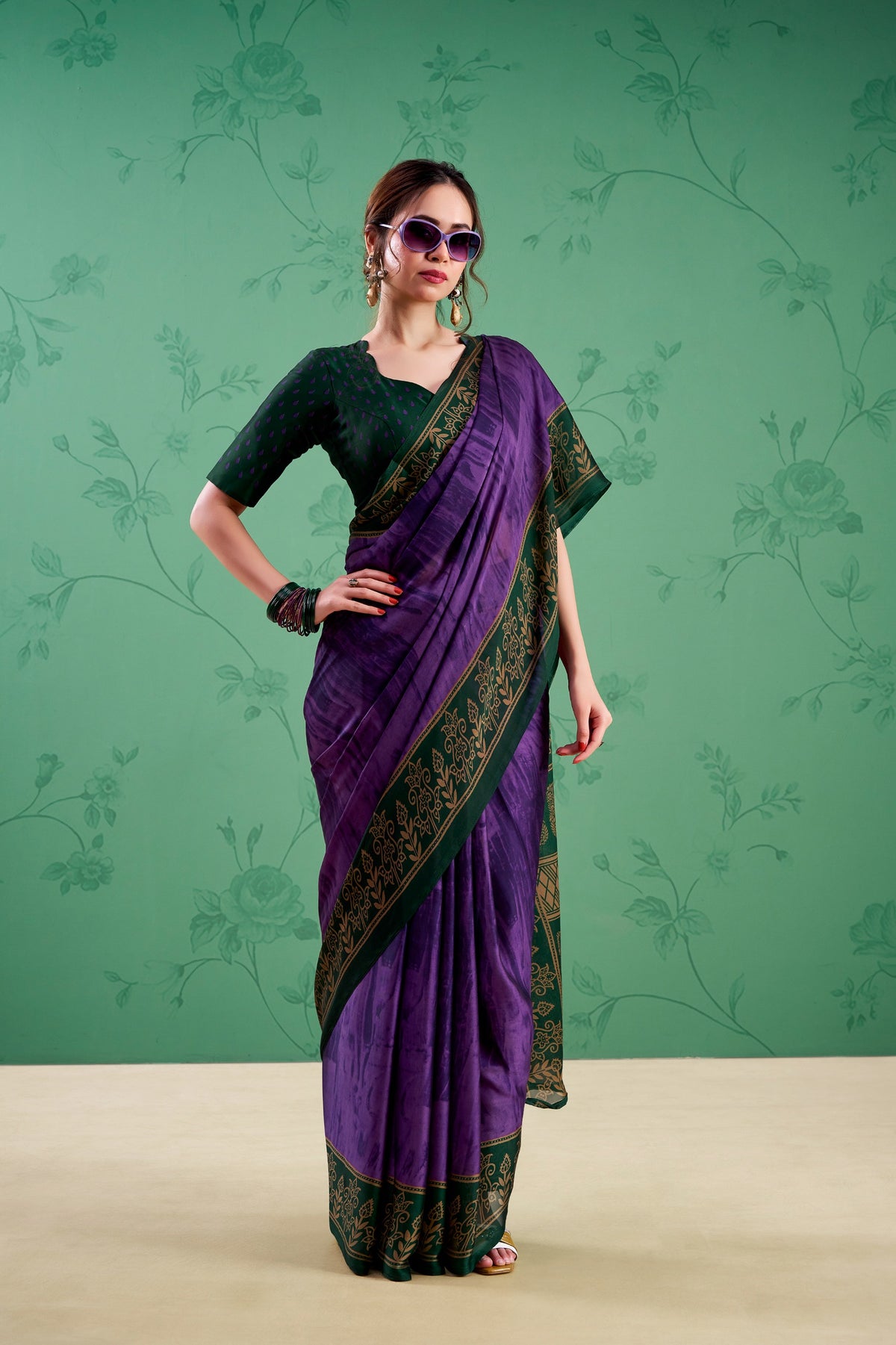 Regal Noir Saree
