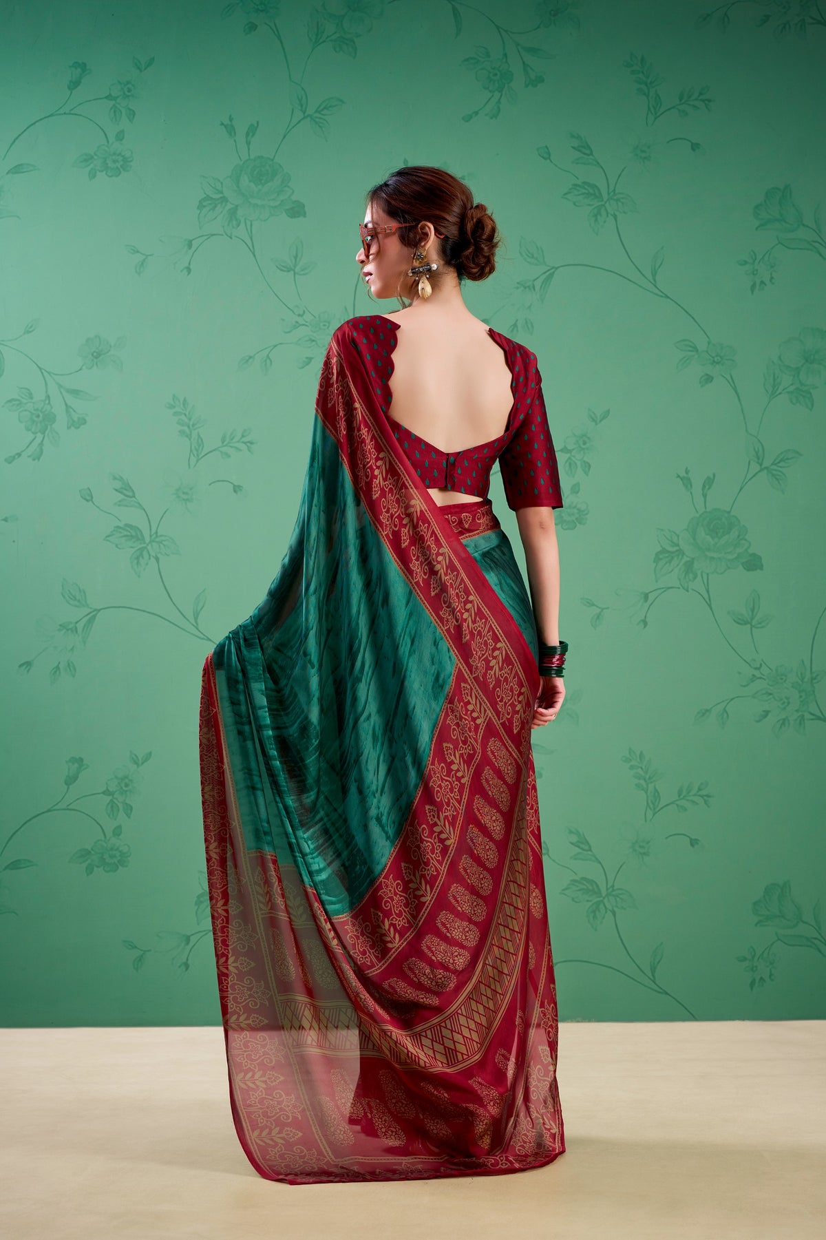 Regal Noir Saree