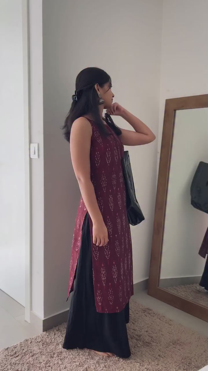 Ikat Elegance Sleeveless Kurta Set