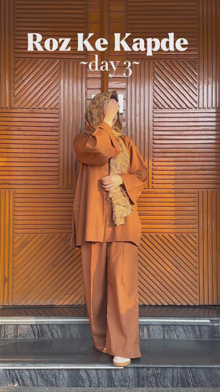 Rusty Glow Two-Piece Set