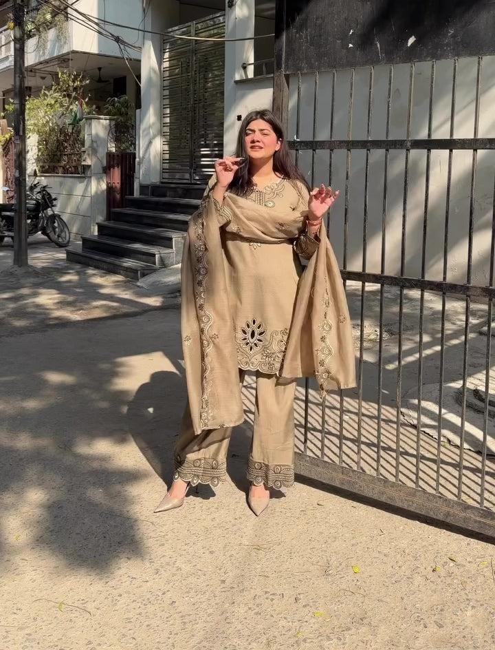 Mumtaz Heritage Suit